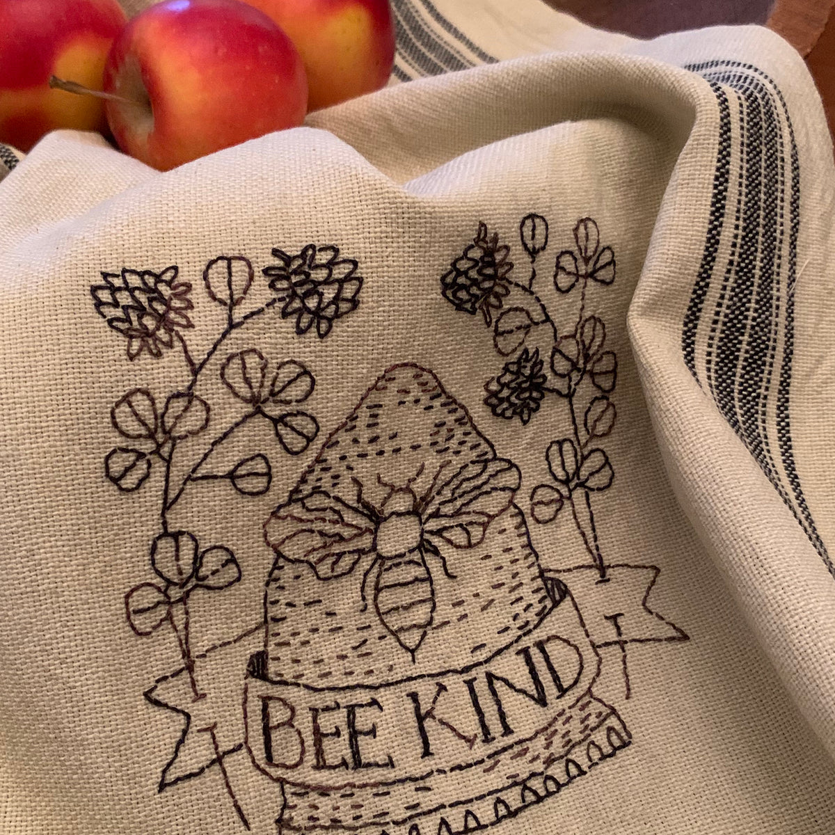 Bee Kind Hand Towel